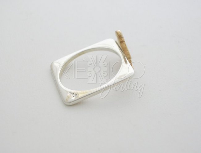 Unique Taxco Sterling Silver Two Tone Boy Square Ring