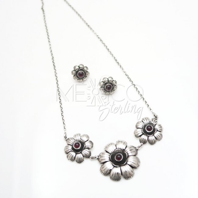 Silver Designer Dream Chain Necklace
