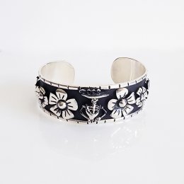 Elegant Catrina oxidized Silver Cuff Bracelet