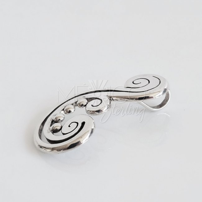 Silver Enchanted Modern Scroll Pendant