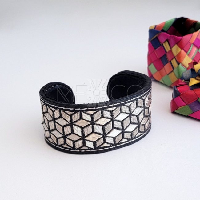 Cubism Dream Taxco Silver-Leather Cuff