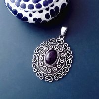 Vintage Style Locket Pendant Silver Amethyst