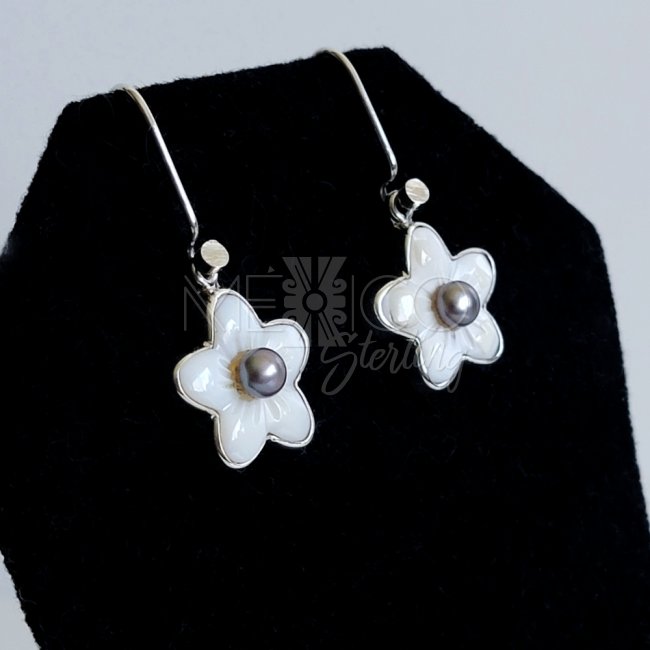 Silver and Mother of Pearl Flower Earrings