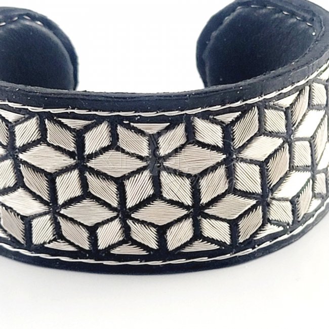 Cubism Dream Taxco Silver-Leather Cuff