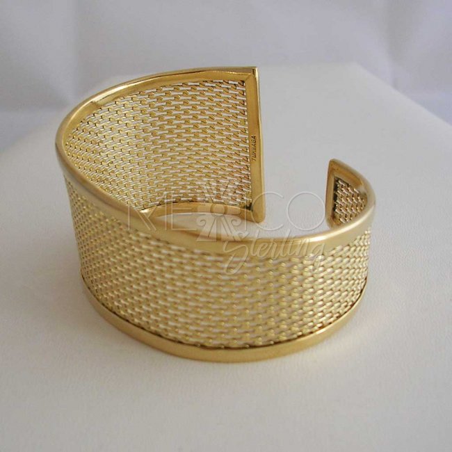 Tumbaga Cuff Contemporary Design