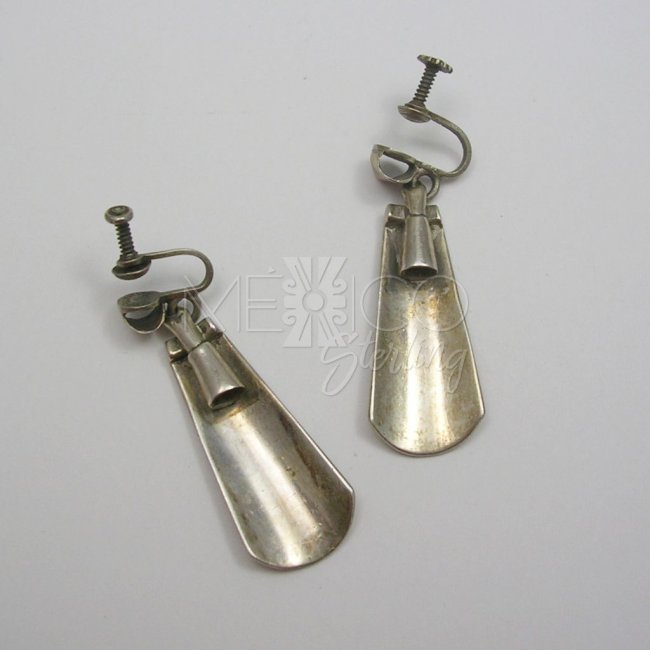 Taxco Vintage Silver Screw Back Earrings