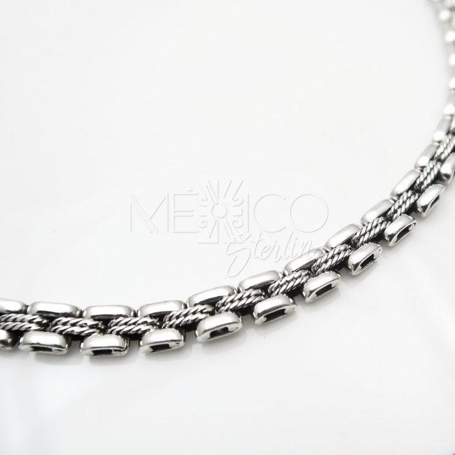 Contemporary Taxco Silver necklace
