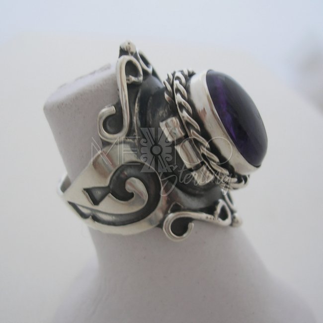 Elegant Silver Poison Ring with Onyx Stone