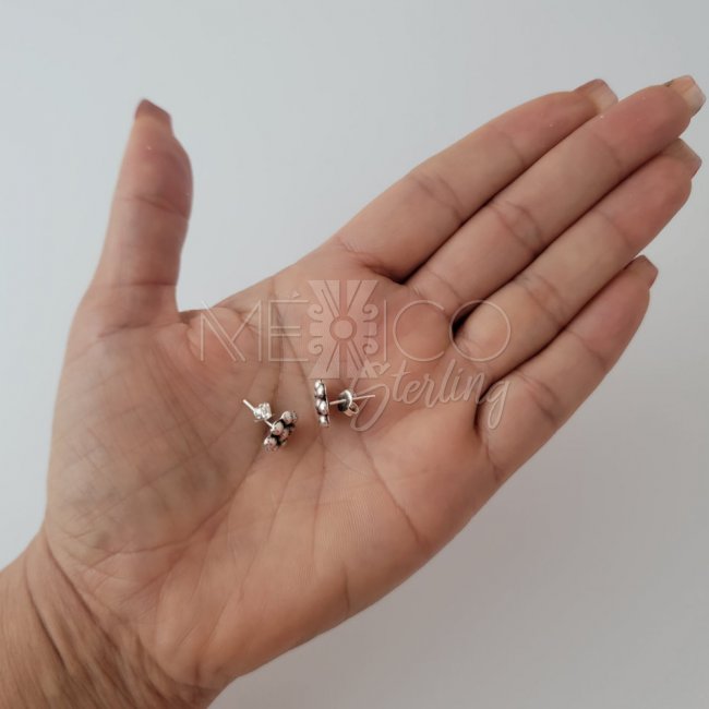 Cute Sterling Silver Flower Stud Earrings