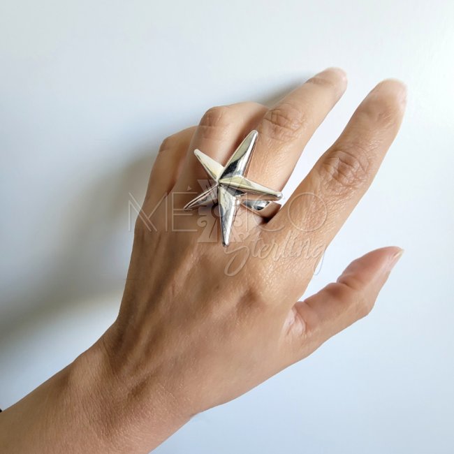 Bold Taxco Silver Five Point Star Ring