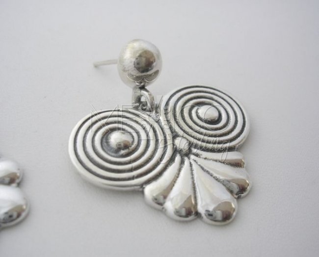 Hector Aguilar Molds Taxco Sterling Silver Post Earrings