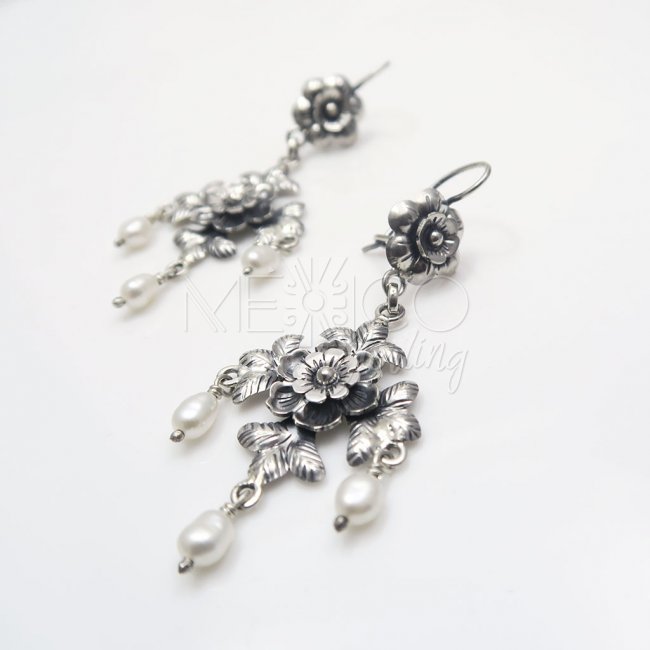 Silver Mazahua Dawn Dangle Earrings