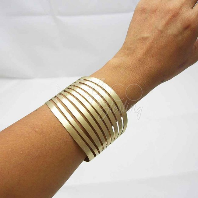 Modern Handmade Taxco Tumbaga Cuff