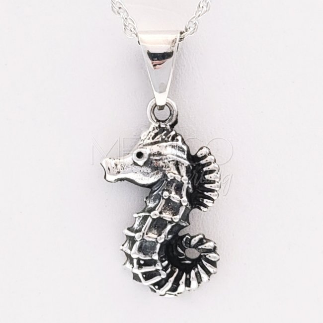 Peaceful Silver Sea Horse Pendant - Click Image to Close