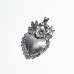 Silver Large Pendant Heart Milagros