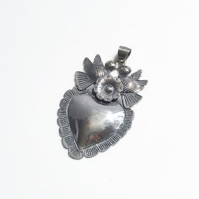 Silver Large Pendant Heart Milagros