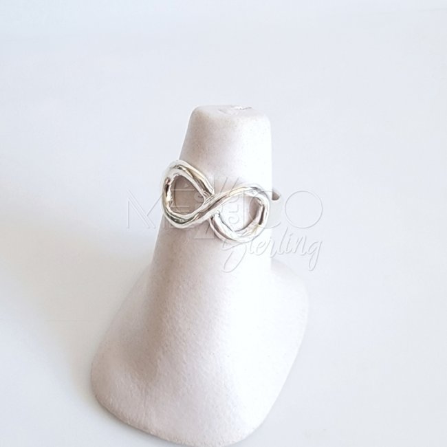 Taxco Silver Infinity Symbol Ring