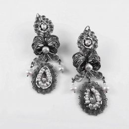 Silver Filigree Bliss Earrings from Oaxaca