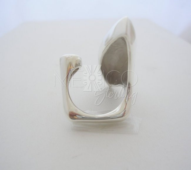 Modern Taxco Silver Ring Carved Swirls
