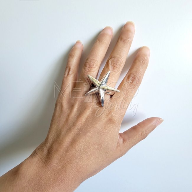 Bold Taxco Silver Five Point Star Ring