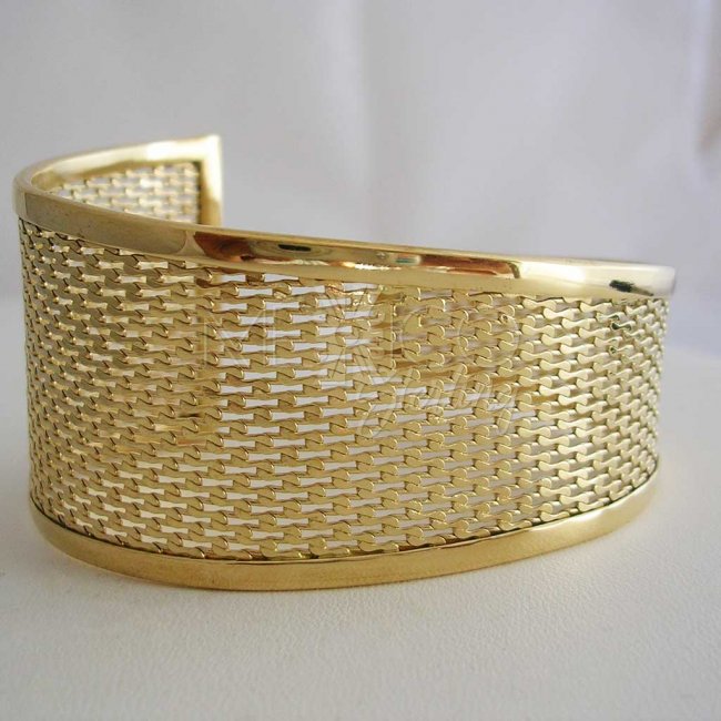 Tumbaga Cuff Contemporary Design
