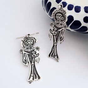Silver Fashionable Catrina Long Earrings