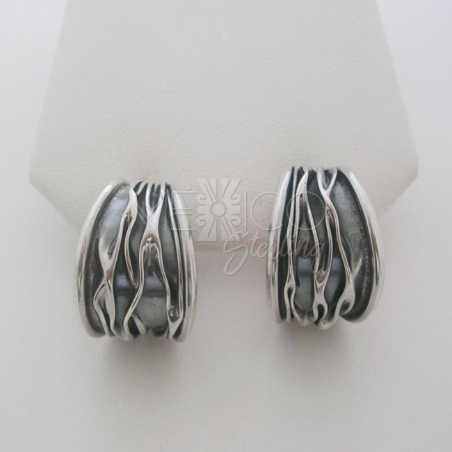 Taxco Silver Corrugated Earrings Hoop - Click Image to Close