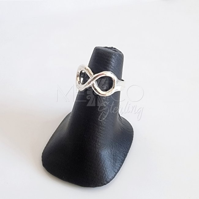 Taxco Silver Infinity Symbol Ring