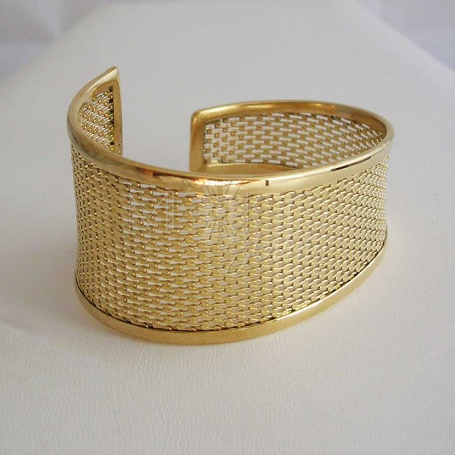 Tumbaga Cuff Contemporary Design