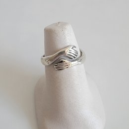 Sterling Silver Tight Embrace Ring